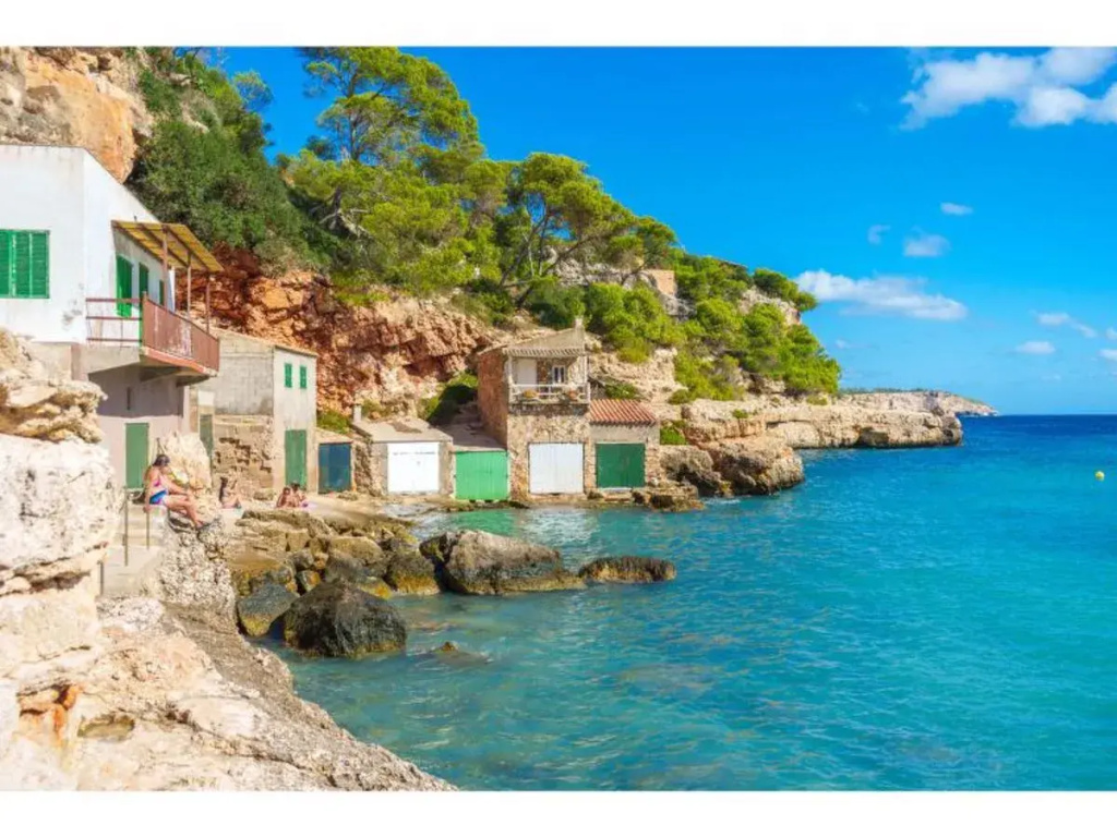 Beach & Waterfront