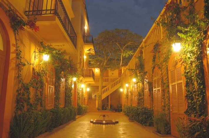 La Maison Rose image