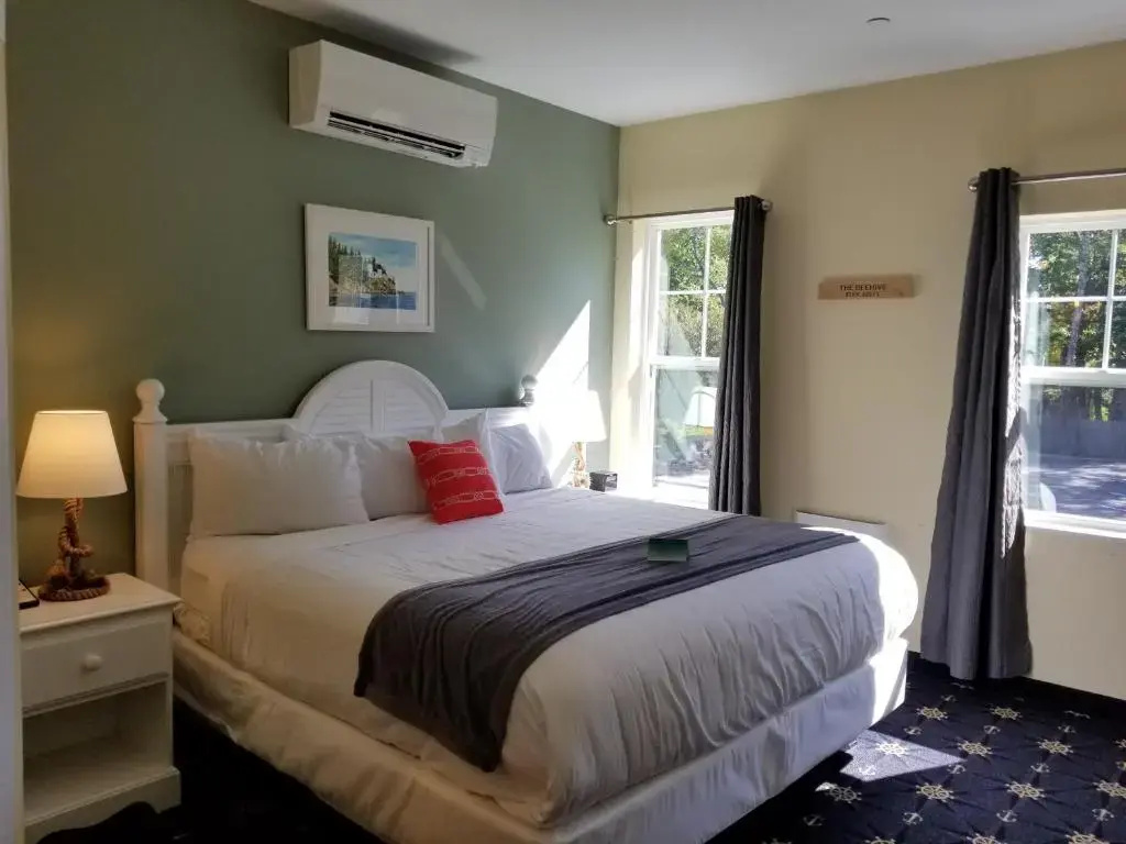 Economy room