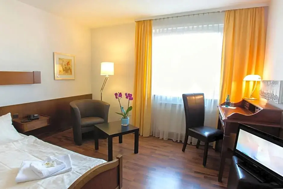 TOP Hotel Post Frankfurt Airport - Chambres