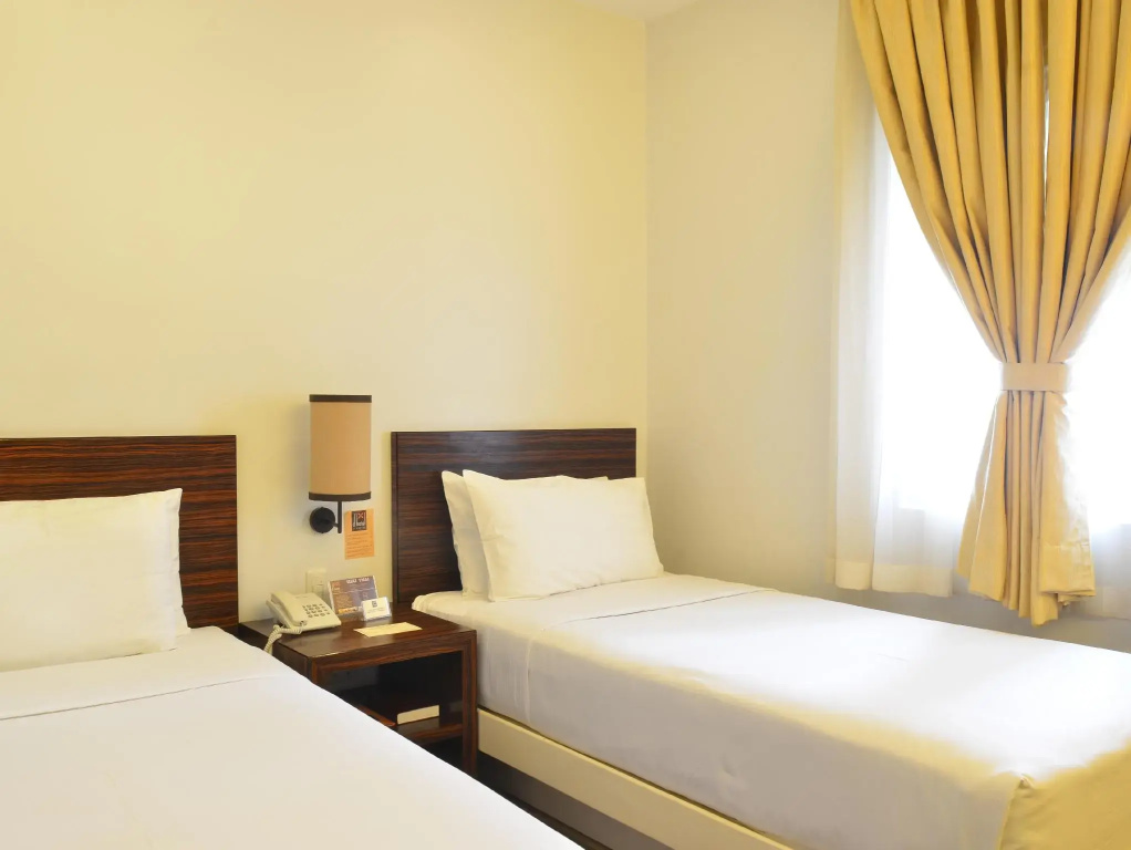 Deluxe Double room (twin beds)