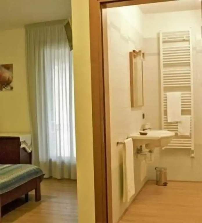 Standard Single room with balcony