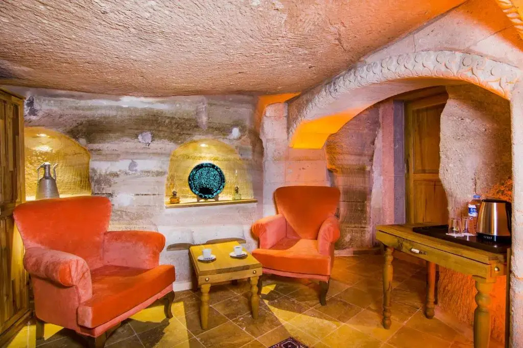 Standard Cave Double room (twin beds)