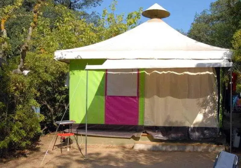 Camping Cala Pola