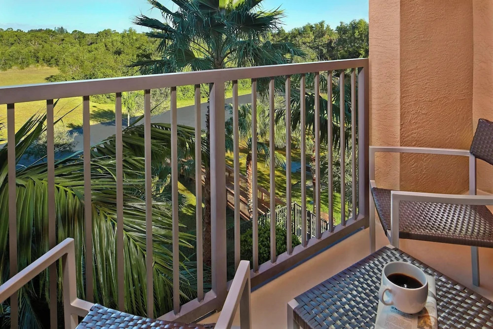 Standard Quadruple room with balcony