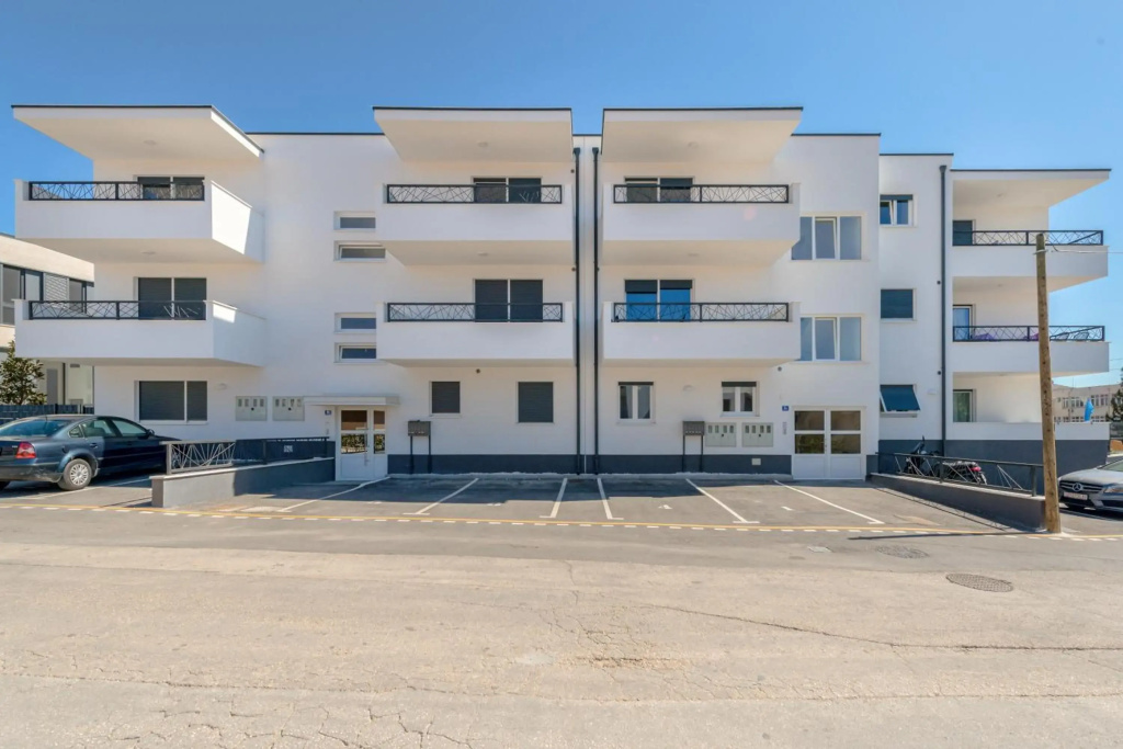 Magnolia 4* luxury apartment in town center