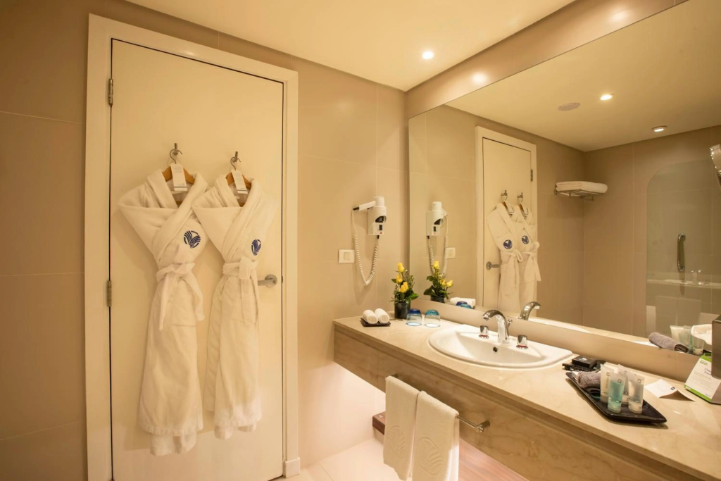 Grand Rotana Hotel Resort and Spa - Général