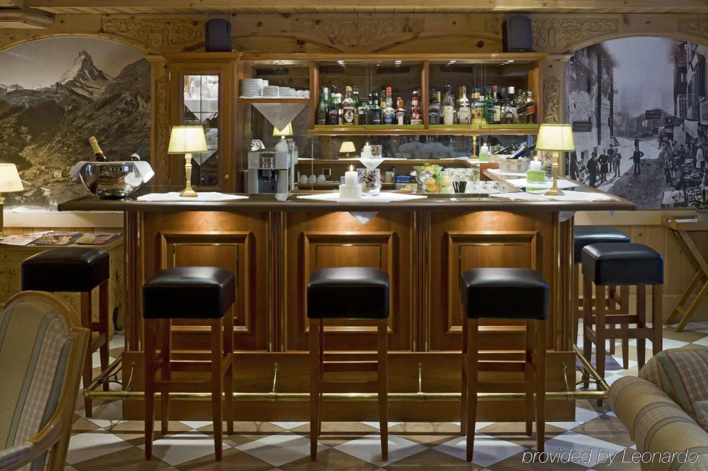 Swiss Alpine Hotel Allalin - Général