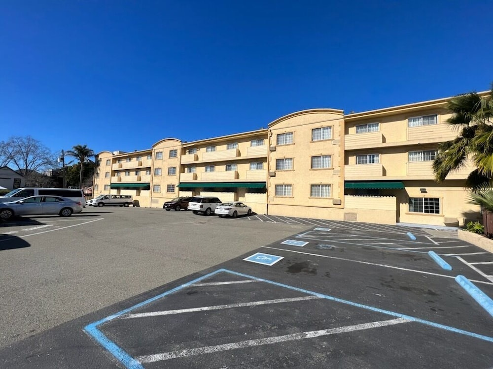 Hotel photo 32