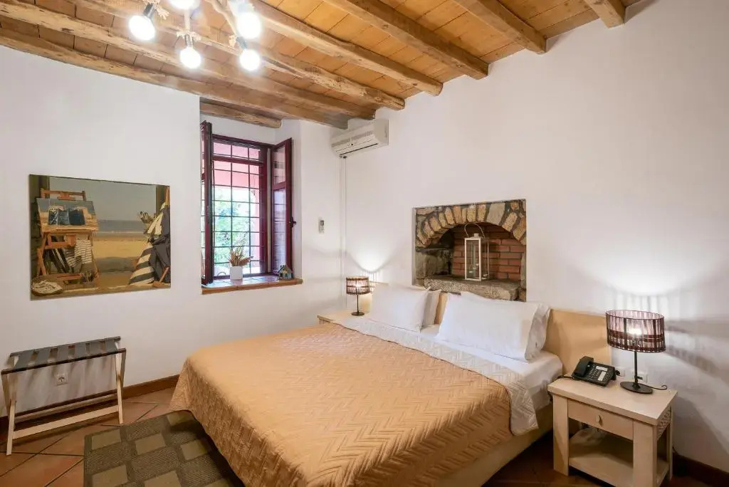 The Varos Residences Hotel - Chambres
