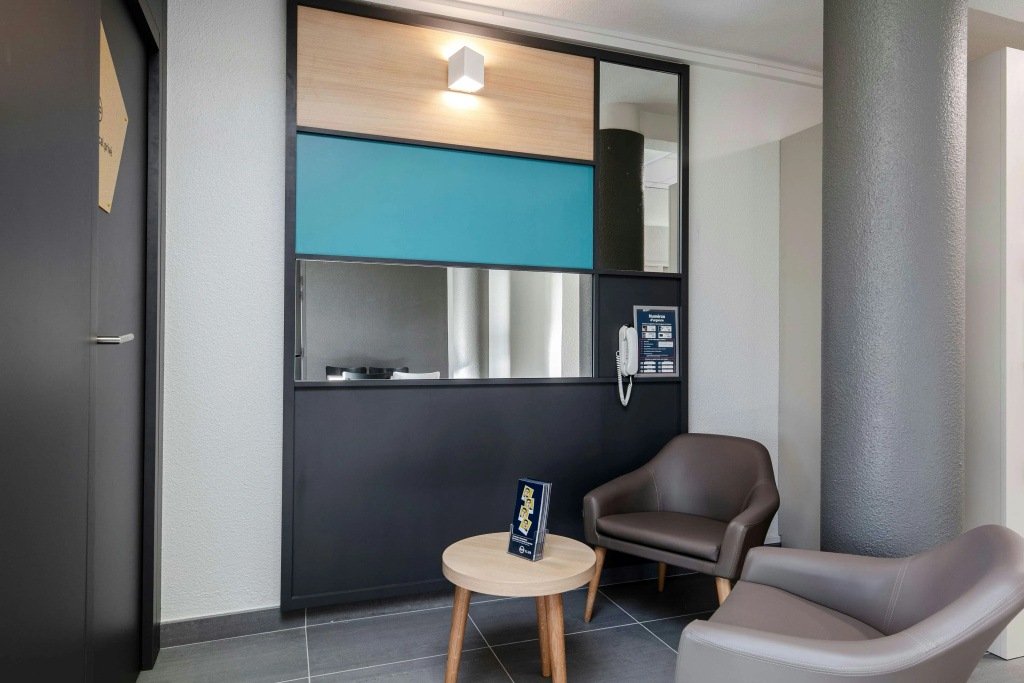 Voir la photo 4 — B&B HOTEL Poitiers (1)