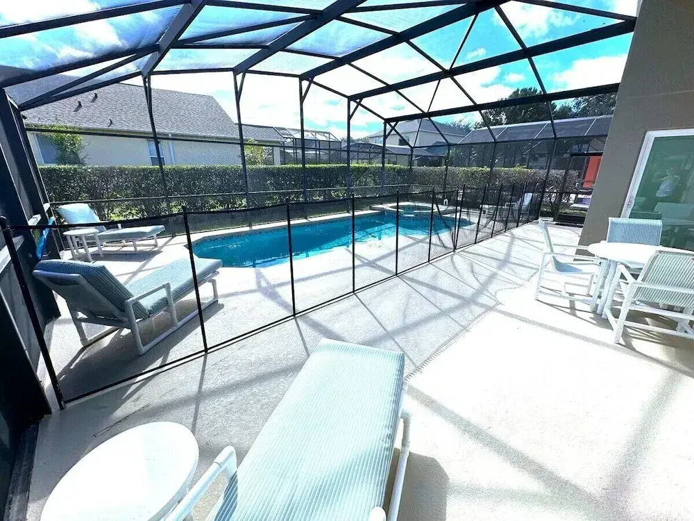 3067bal South Facing Pool & Spa - Free Pool Heat Special!!