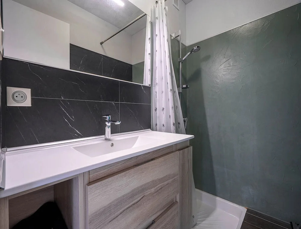 Afficher la photo 7 — Four-person Retreat Near the Beach