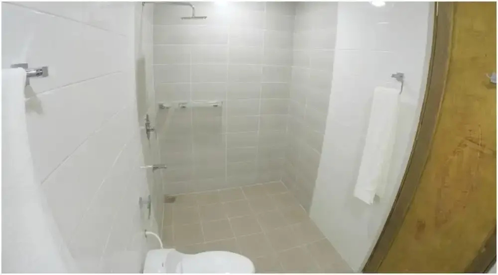 Dhiffushi White Sand Beach Hotel - Chambres