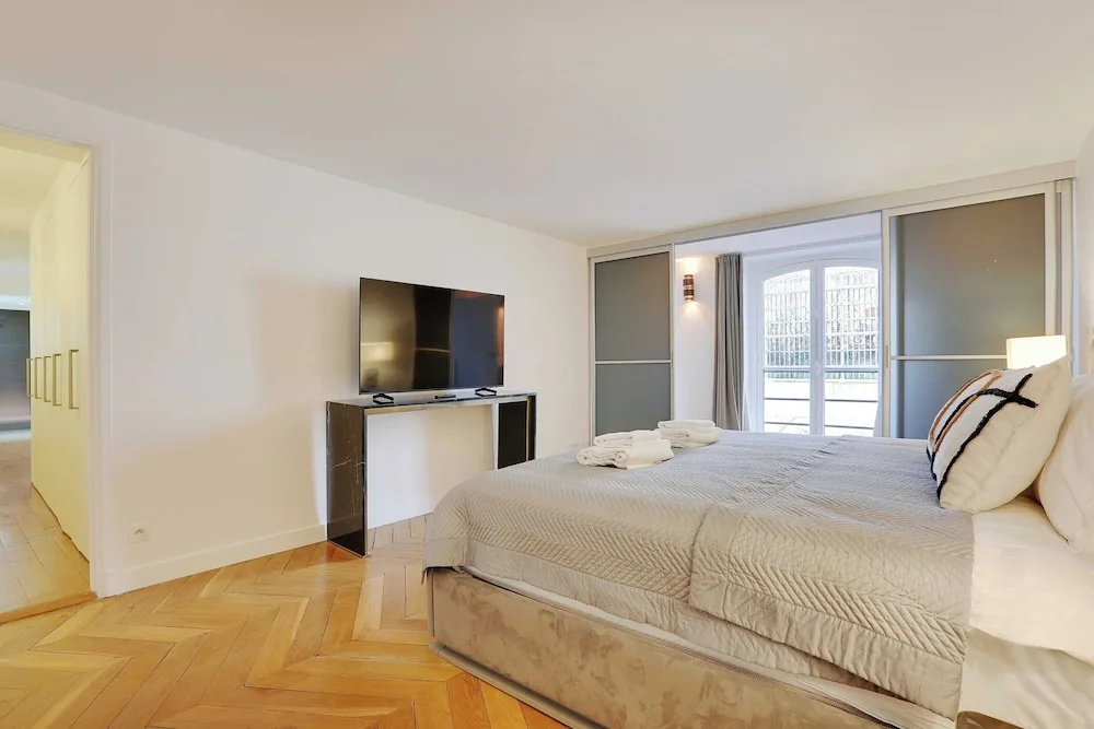 Voir la photo 3 — Elegant Apartment - 2bd/6p - Avenue Montaigne