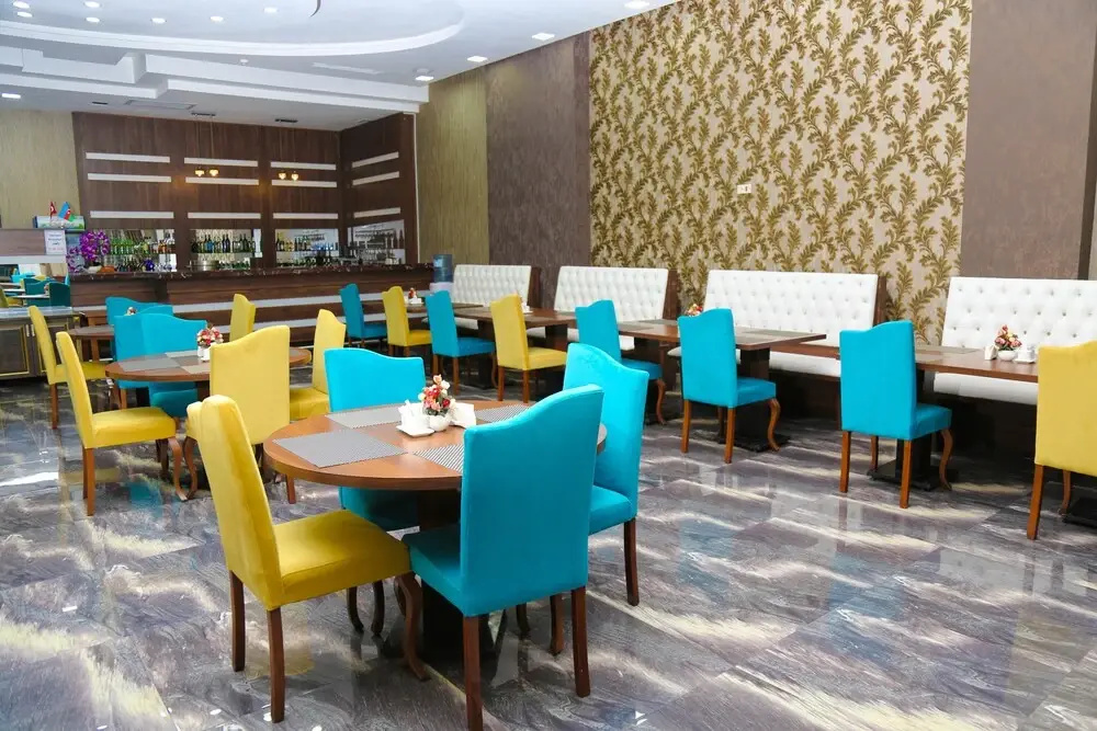 Food & Beverage