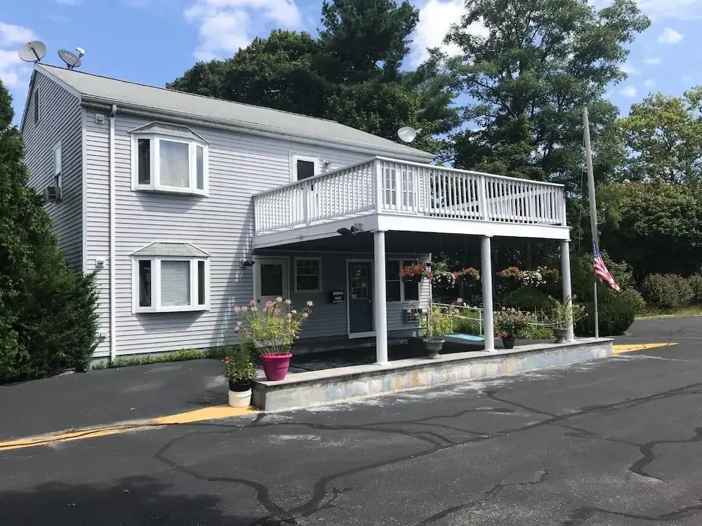 The Atlantic Motel