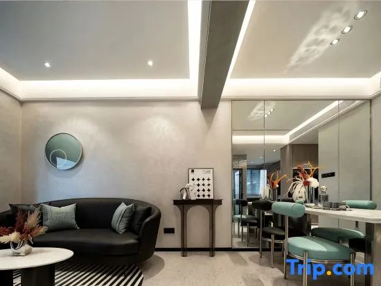 Light Luxury Homestay (Shantou High-speed Railway Station)