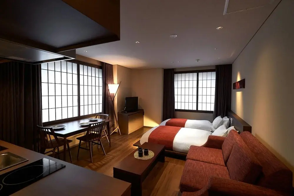 Deluxe with Kitchen Triple room