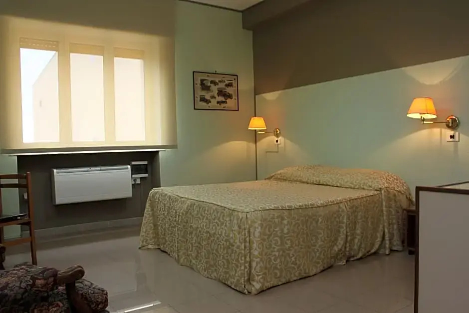 Hotel Plaza - Chambres