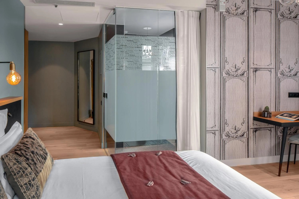 Отель Lyric Hotel Paris в Париже