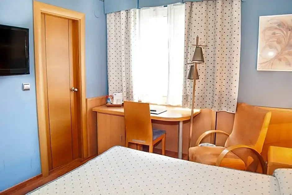 Hotel Reino de Granada - Chambres