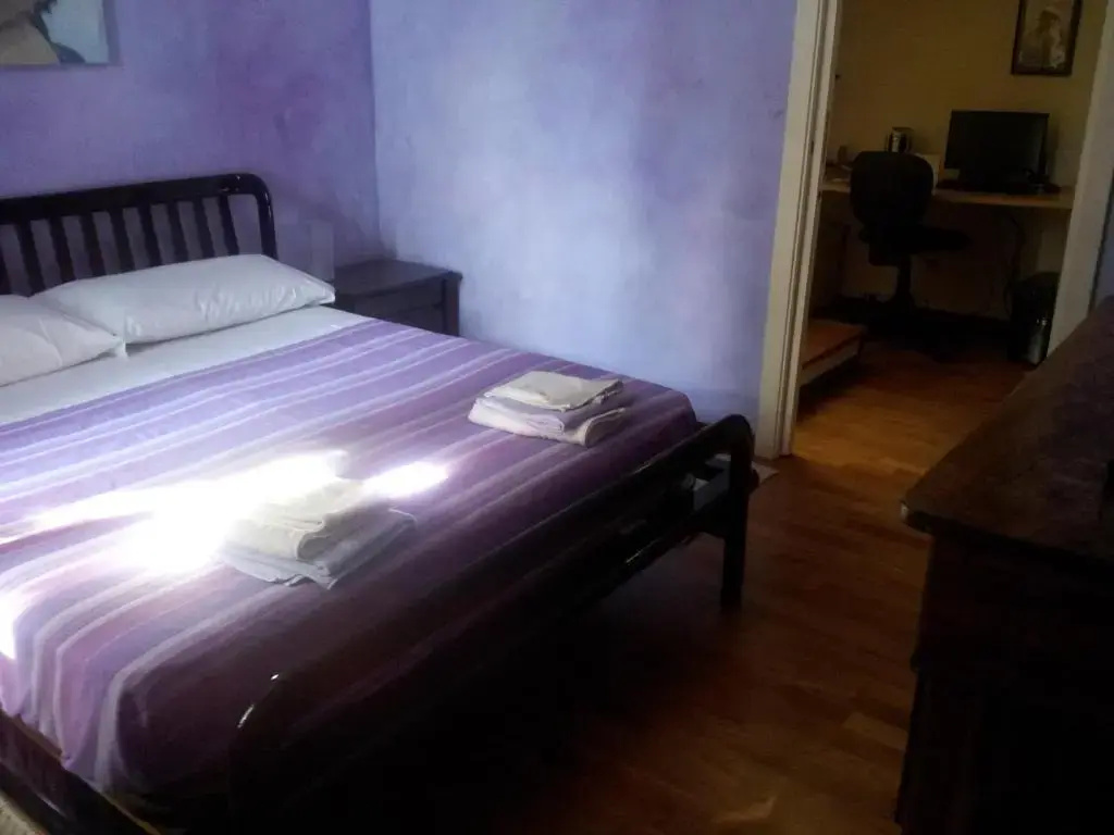 Standard Double room (full double bed)