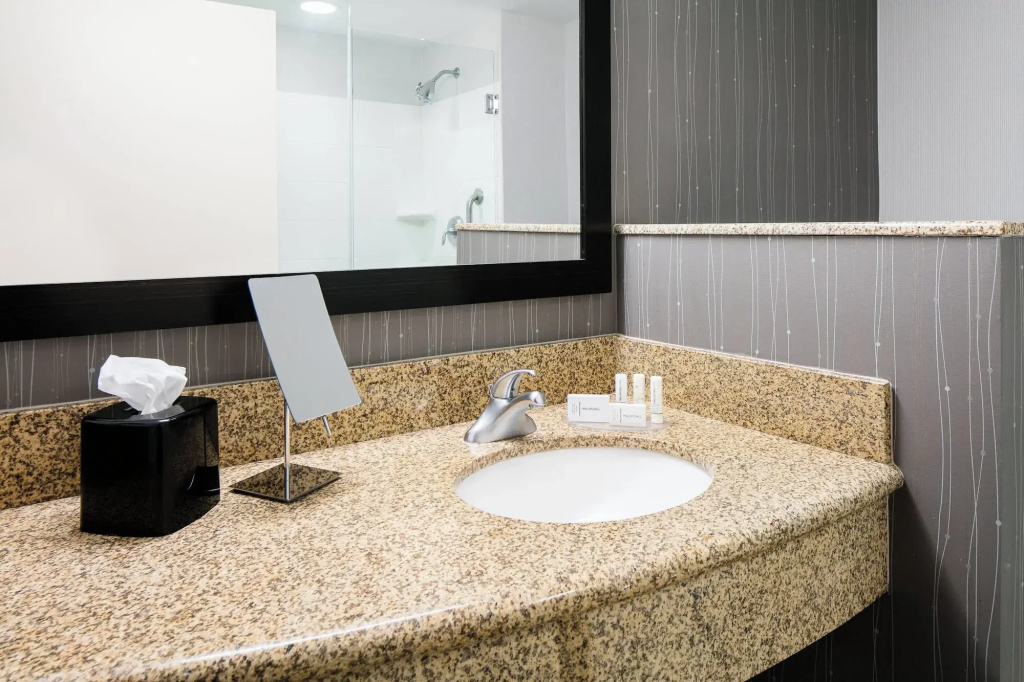 Courtyard Marriott Aksarben Village - Général