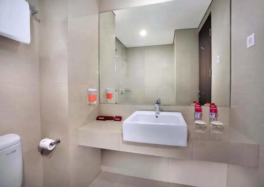 d'primahotel Panakkukang Makassar - Général