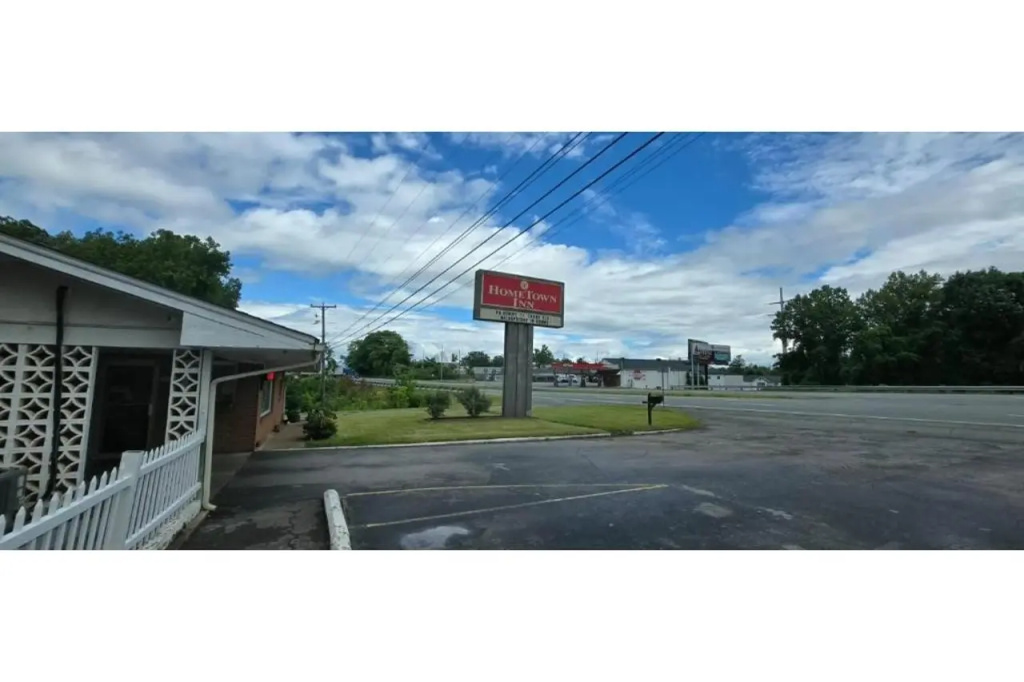 Hometown Inn Rocky Mount VA