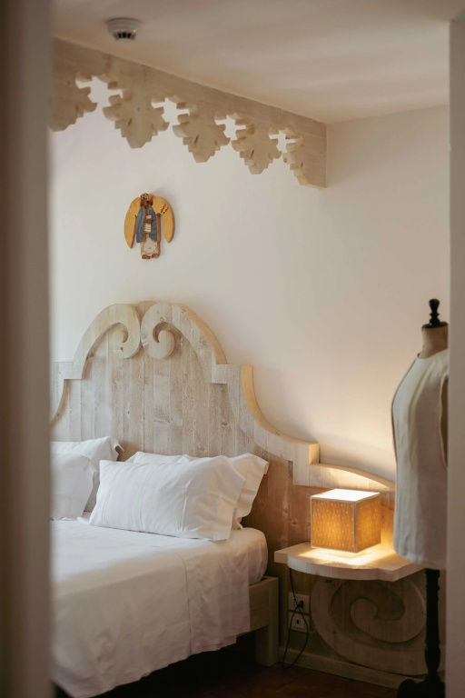 Deluxe Suite with garden view