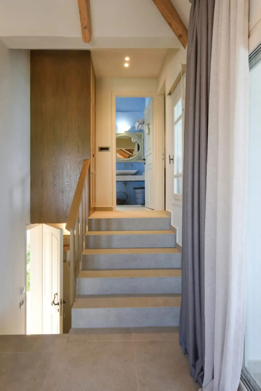 1 Bedroom Suite with water view