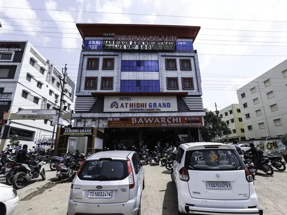 OYO 16083 Athidi Grand