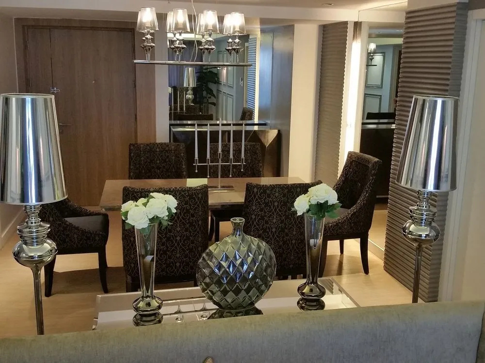 Shang Luxury Suites