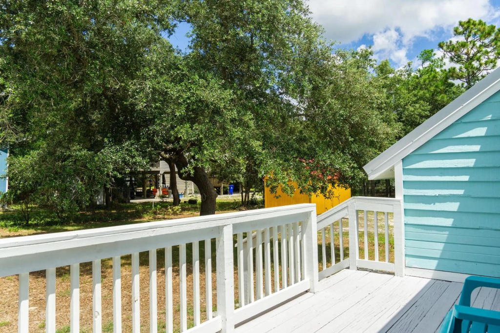 Nanas Nest by Oak Island Accommodations