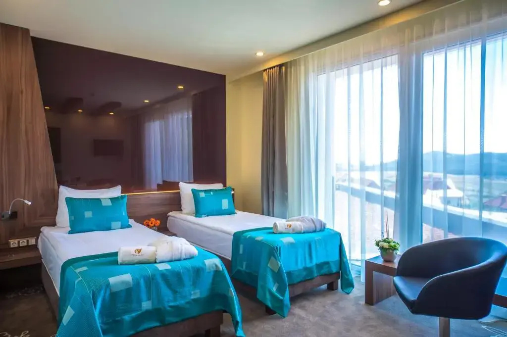 Castellum Hotel Hollóko - Chambres