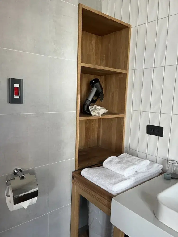 Comfort room