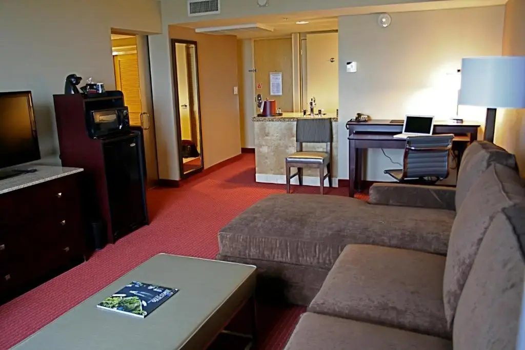 Embassy Suites by Hilton West Palm Beach Central - Chambres