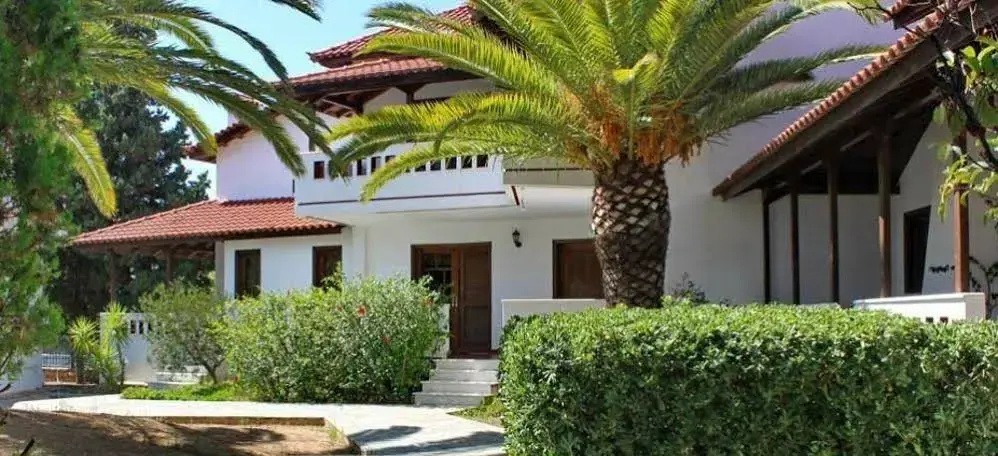 Candia House
