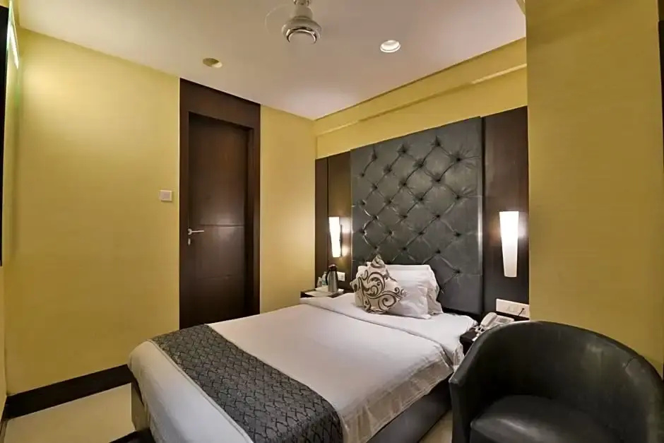 Hotel The Golden Oak Central by Citrus Prime - Chambres