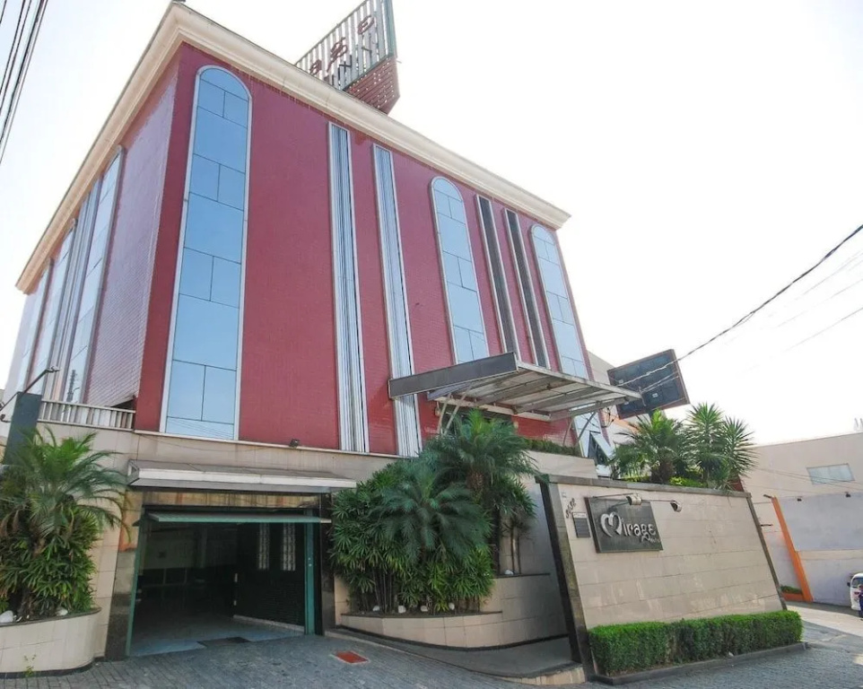 Hotel Mirage