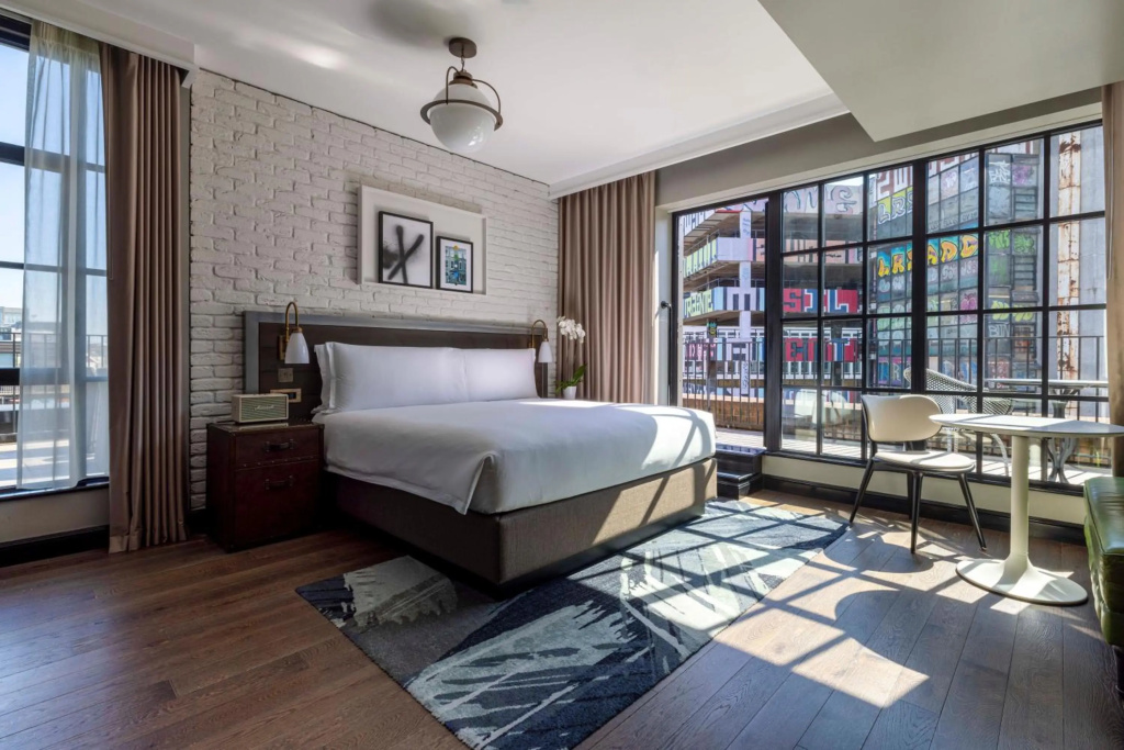 Virgin Hotels London-Shoreditch - Photo 4