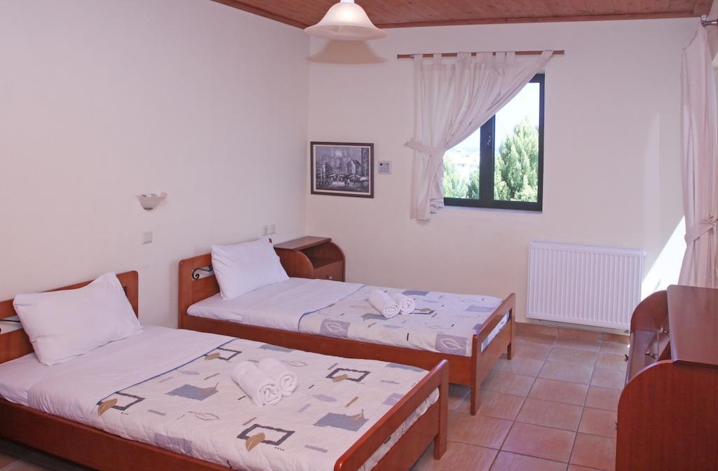 Niriides Villas