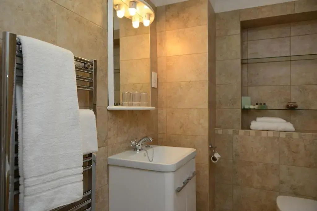 The Raven Hotel - Chambres