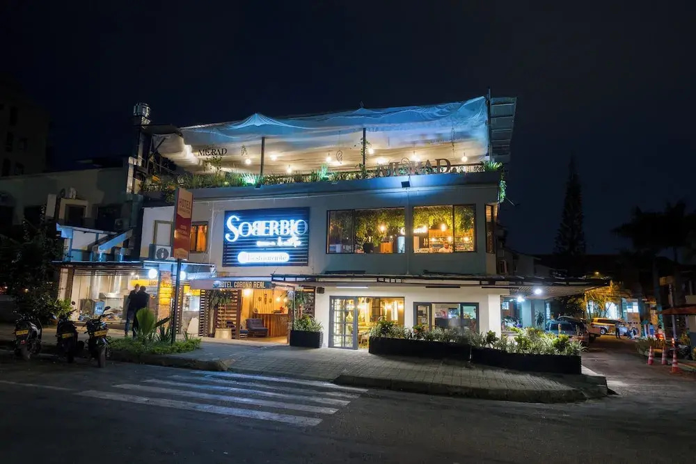 Hotel Corona Real