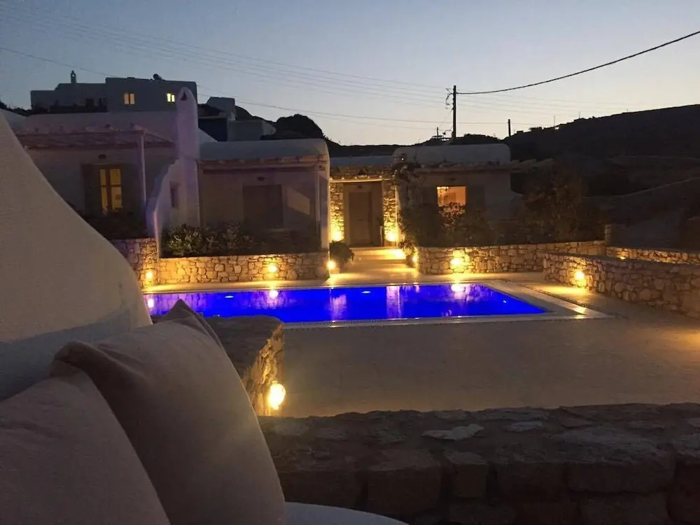 Modern Cycladic Style Villa Xara