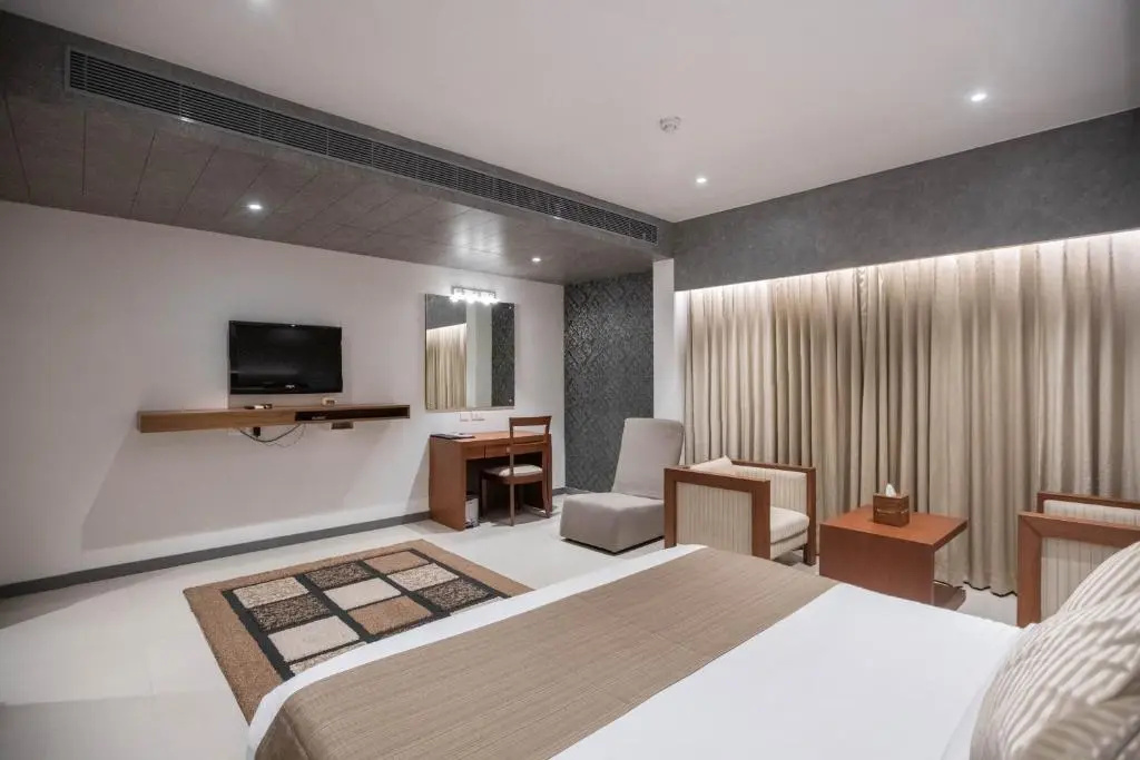 Hotel Niya Regency - Chambres