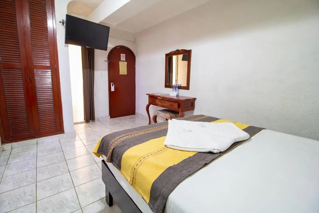 Standard no window Double room full double bed