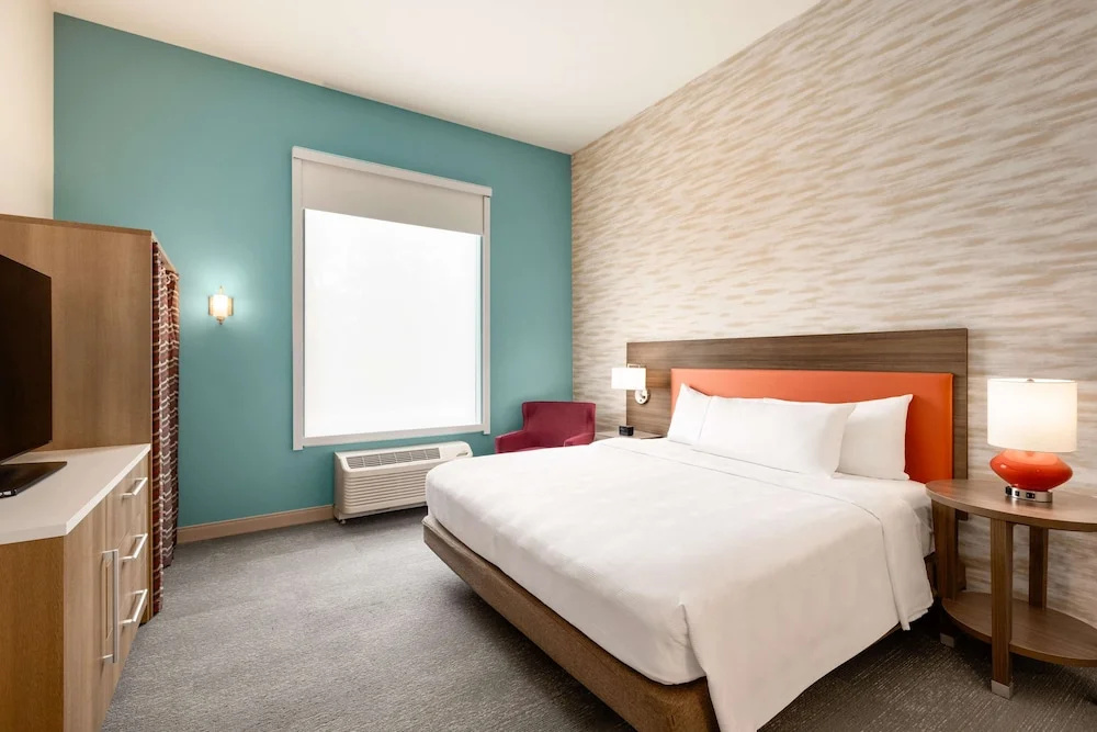 1 Bedroom Suite