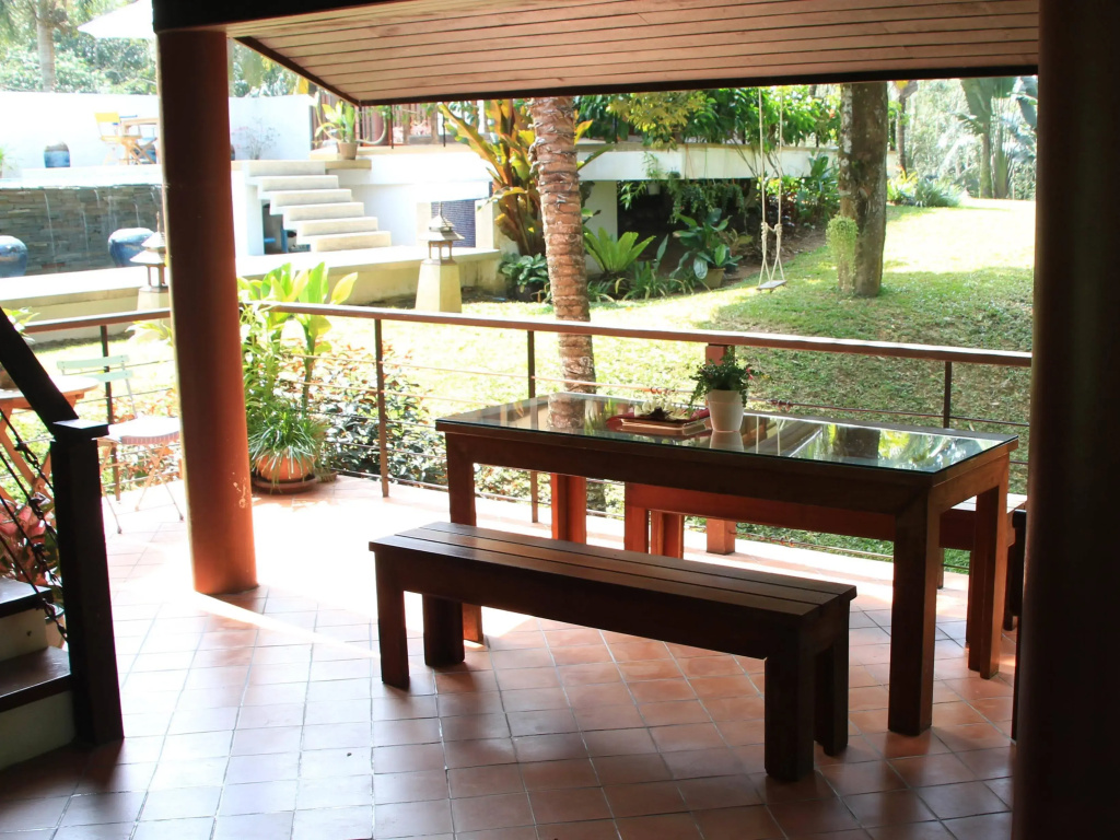 De Chom Villa